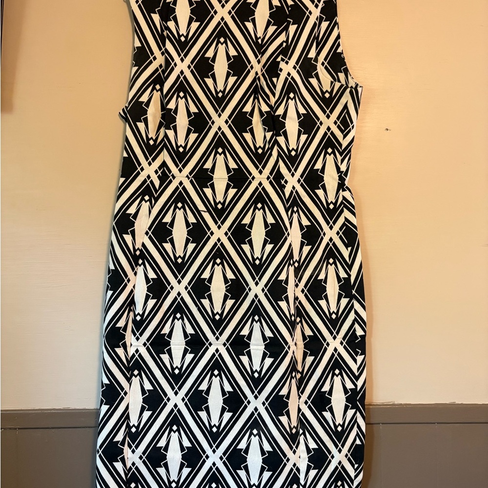 Calvin Klein Black and White Diamond Pattern Midi Dress